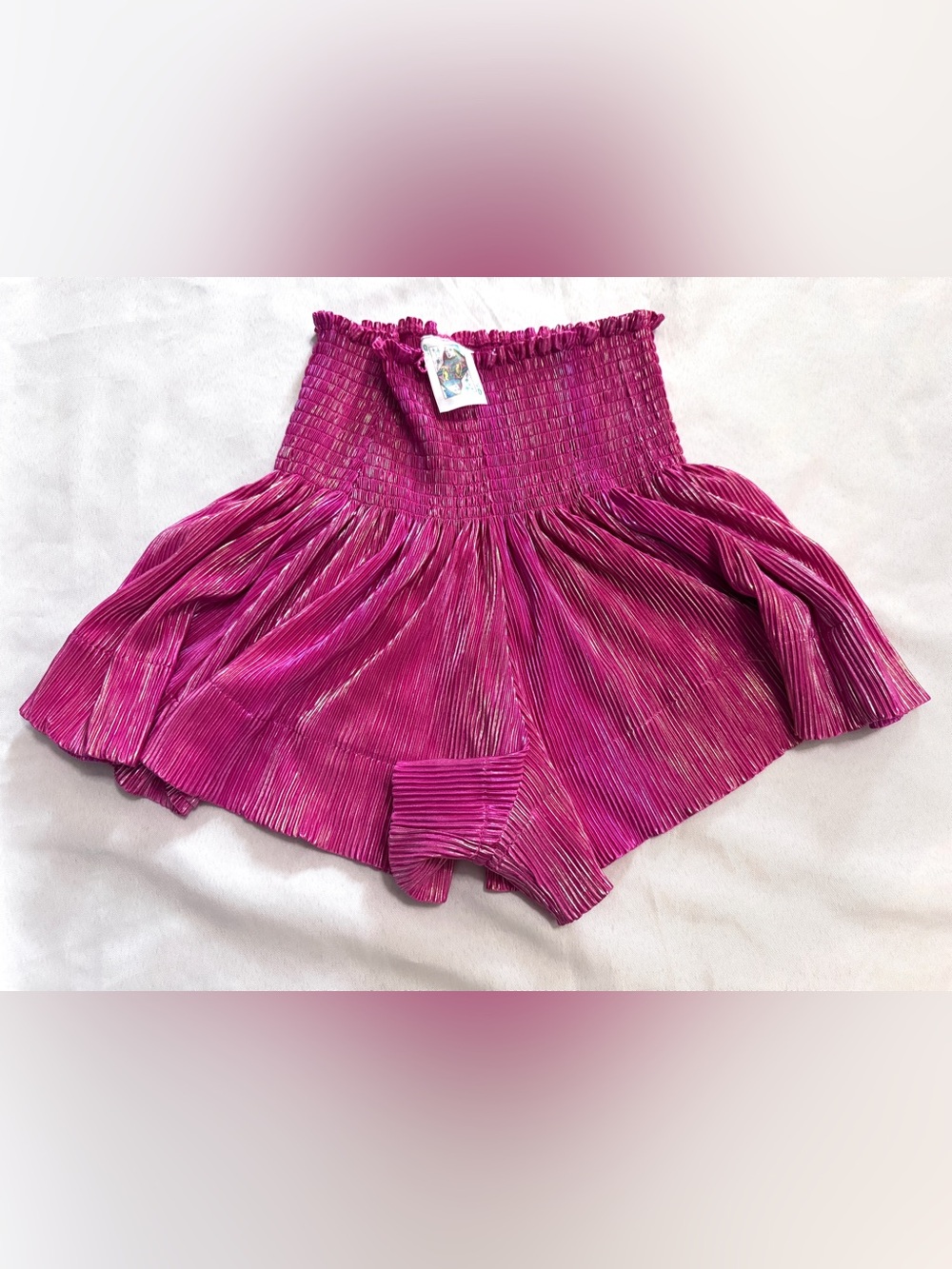 Queen of Sparkles Hot Pink Smocked Pleated High Rise Metallic Swing Shorts XS - Picture 3 of 5